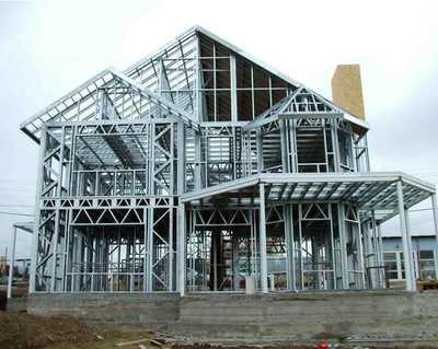 為何輕鋼別墅龍骨機行業(yè)仍處觀望態(tài)勢？建筑材料的視角分析